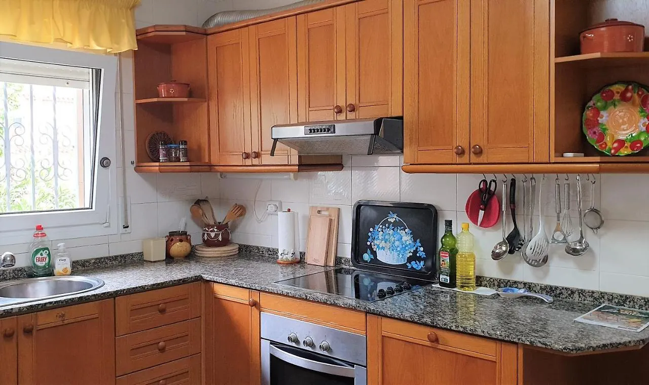 Villa Aquamarina: Mediterranean Getaway with Garden and Sea Proximity Miami Playa 0*,